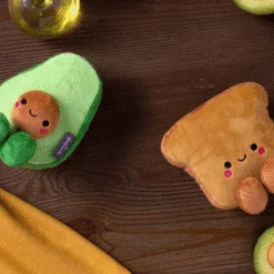 Hallmark Shop -Hallmark Shop Avocado and Toast Magnetic Plush 1KID2091 02